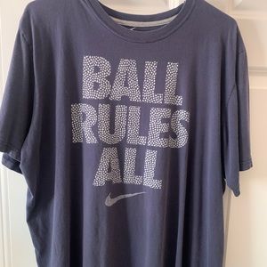 Nike Basketball tshirt